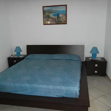 Holiday home Casa Del Sole Lingua