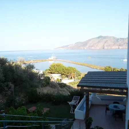 Holiday home Casa Del Sole Lingua